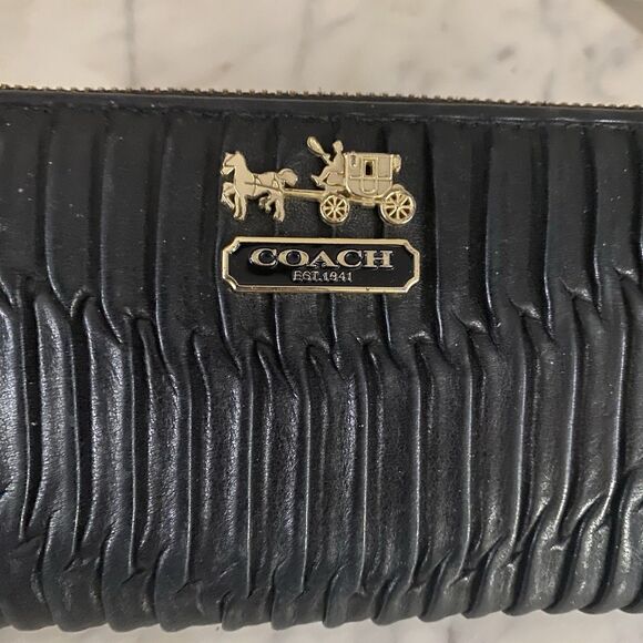 COACH Madison Gathered Leather Large Accordion Zip Around Wallet Black - Picture 3 of 11